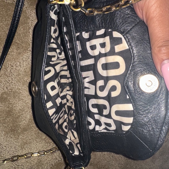 Marc Jacob’s Q Leather Crossbody - Picture 3 of 3